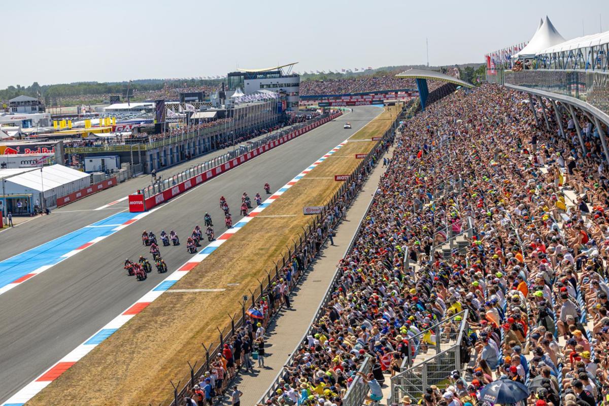 100 Jaar Tt Circuit Assen 2025 Glamping Incl Stroom Dış mekan fotoğraf